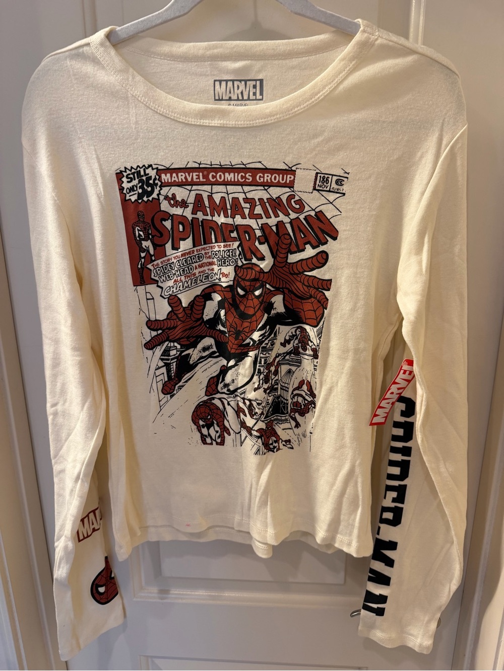 Marvel Cream Spider-Man Graphic Long Sleeve Tee with Red and Black Art
